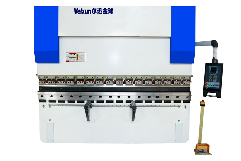 數(shù)控折彎機(jī)WC67K (5)